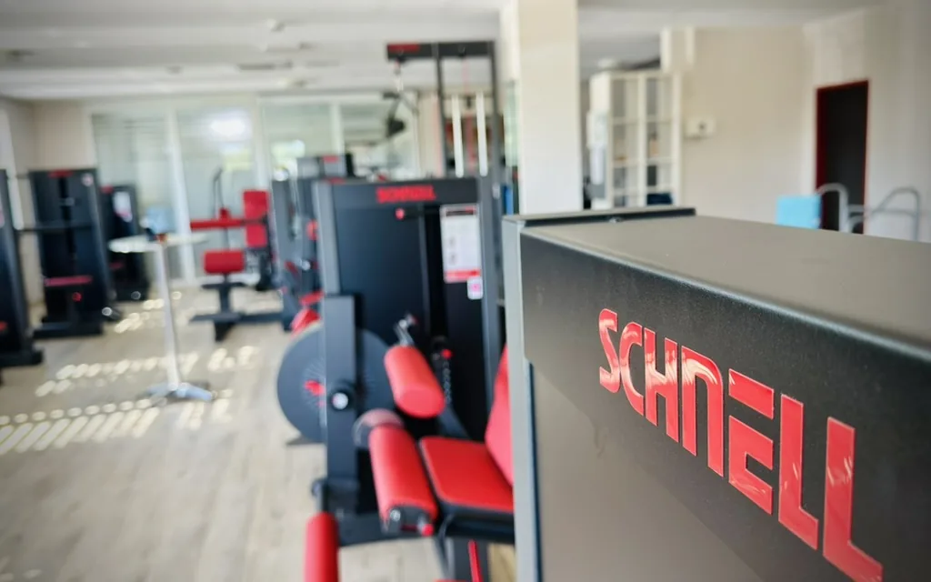 Schnell Trainingsgerät im Fitnessbereich von GeTFit